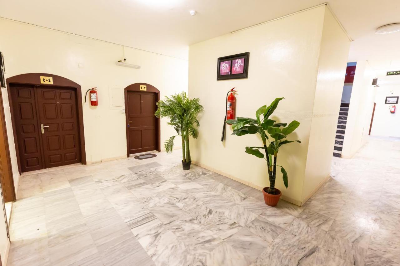 العييري للوحدات السكنية المفروشة الباحة 2 อัลบาฮา ภายนอก รูปภาพ